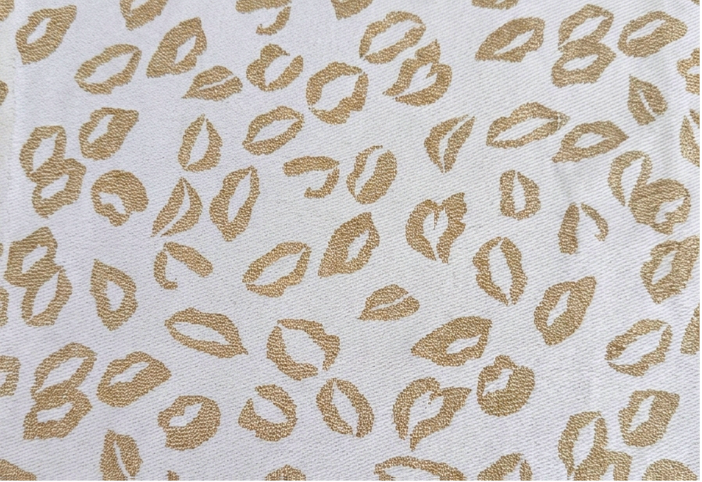 Americano "Kisses" Metalizado Dourado